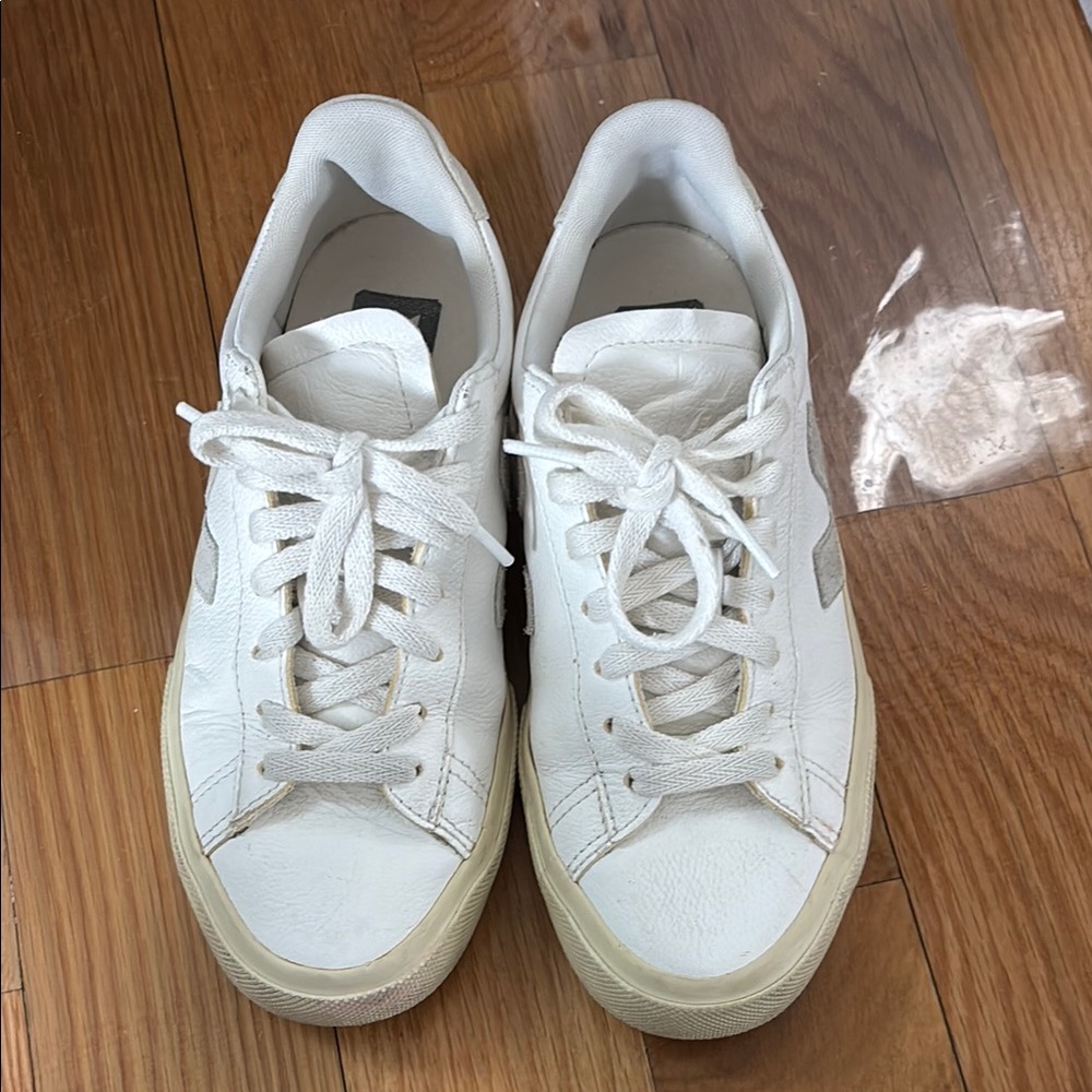 Veja Campo Sneaker